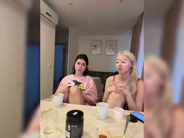 VibroMashulkaDashulka webcam