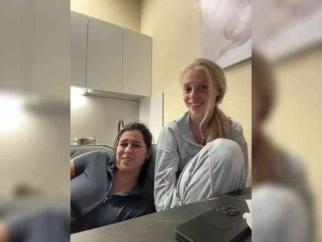 VibroMashulkaDashulka webcam