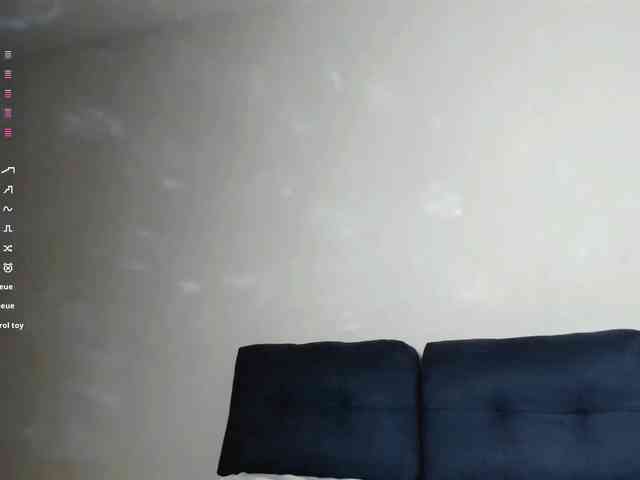 PaulaKiss webcam