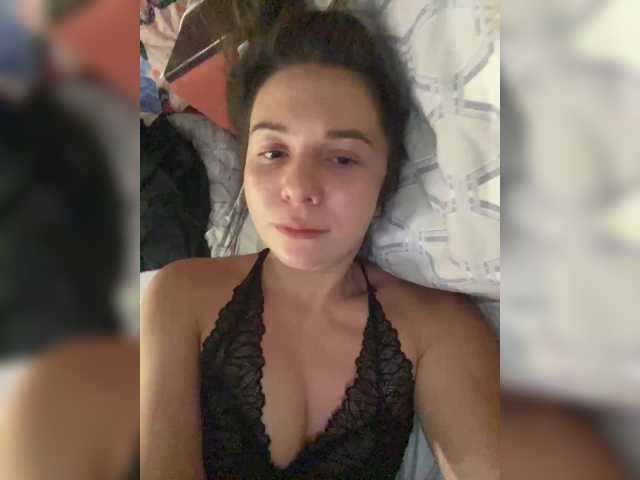 Entrez le videochat erotique avec le
modèle HelgaLeo HelgaLeo