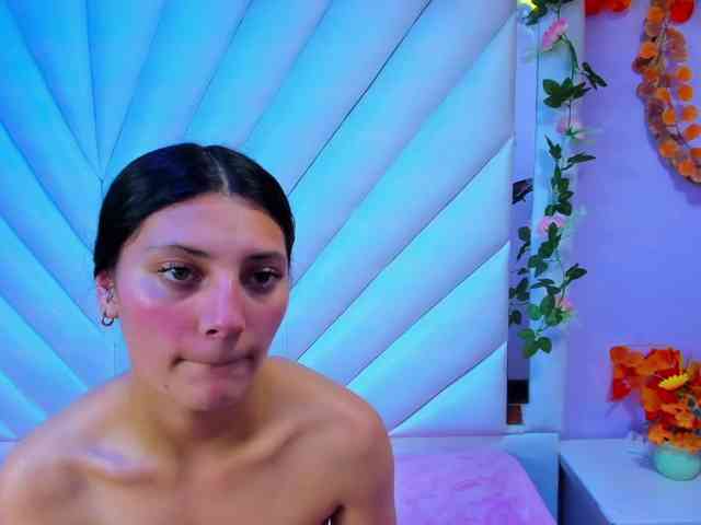 LunaBennett webcam