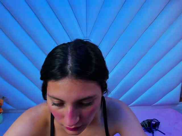 LunaBennett webcam
