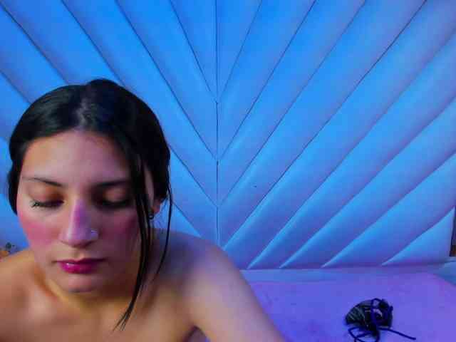 LunaBennett webcam