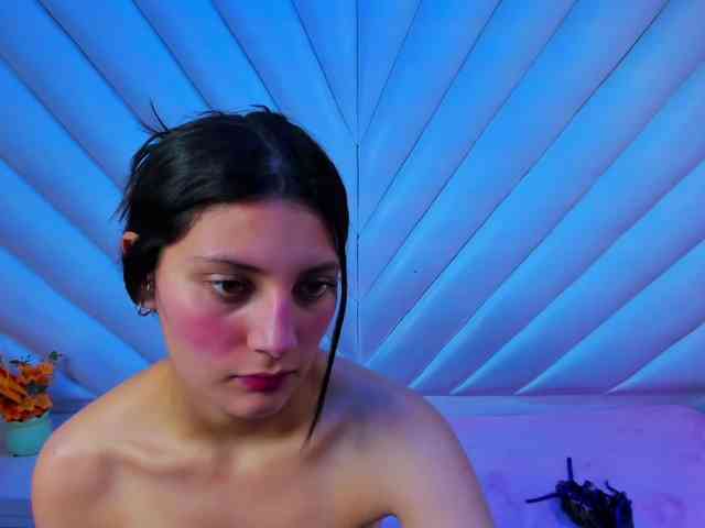 LunaBennett webcam