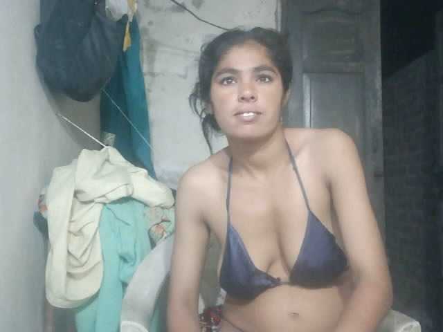 Maria-Tomi-XXX-Room webcam