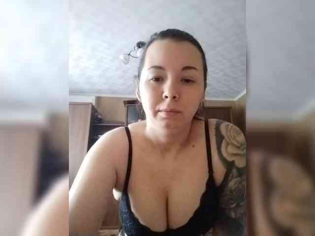 Lily6661 webcam
