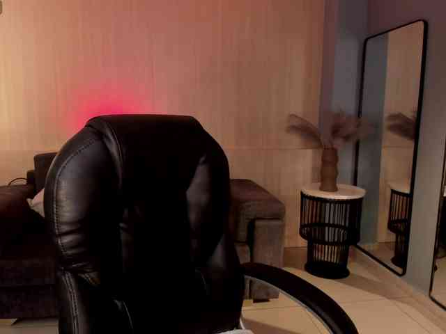 ViolettCastel webcam