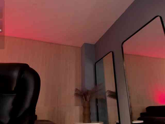 ViolettCastel webcam