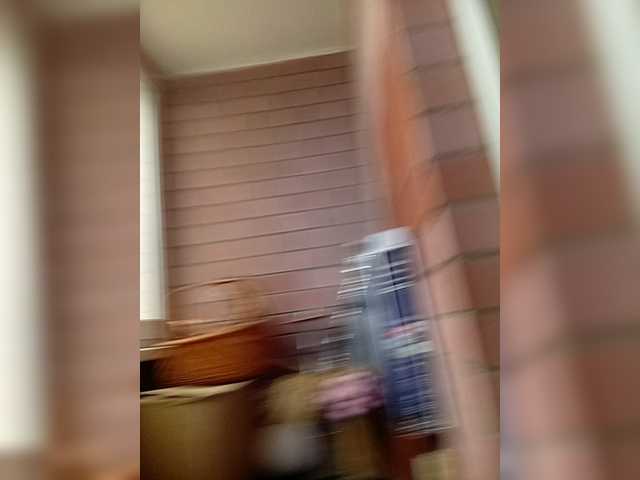 Entra en el chat con el modelo Kaifyli34 Kaifyli34