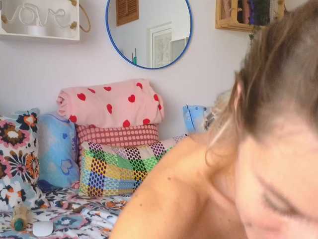 Lunarymix webcam