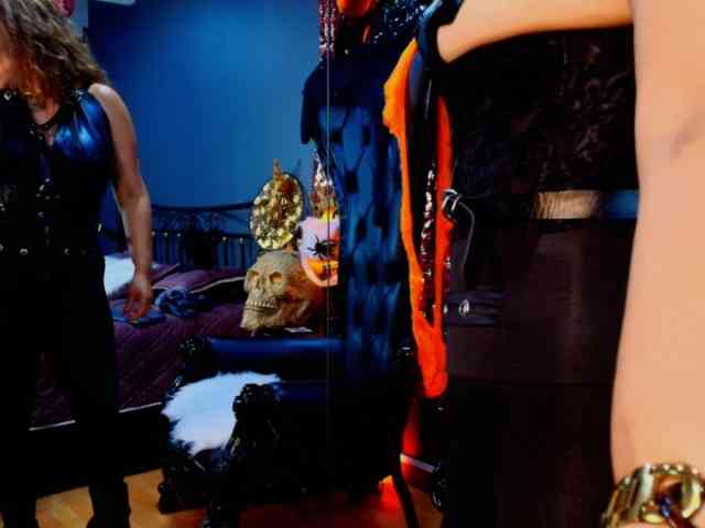 MelaniaKnauss webcam