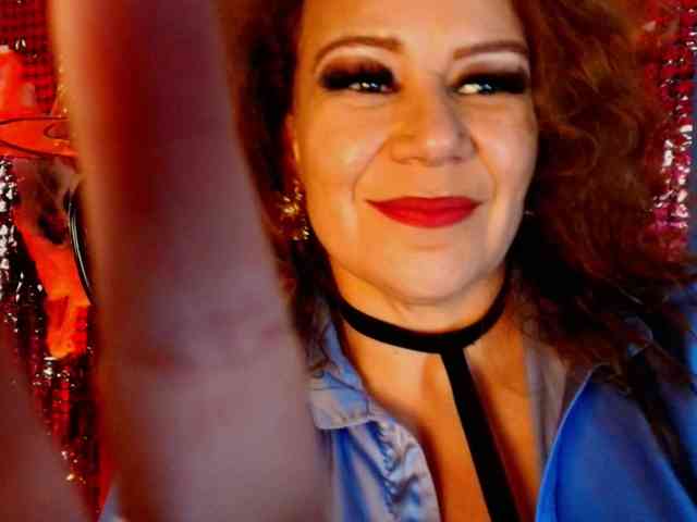 MelaniaKnauss webcam