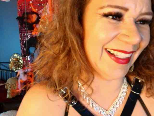 MelaniaKnauss webcam