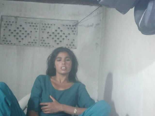 Maria-Khan-Hot-Room webcam