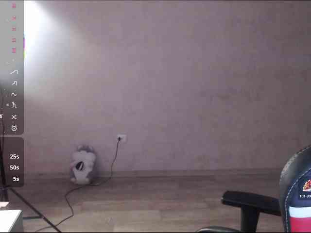 IamLera2005 webcam
