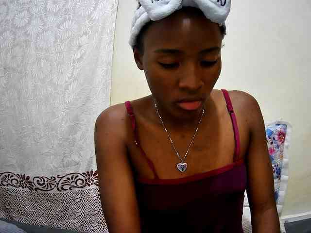 petite-tasha webcam