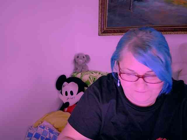 MarryBigBoobs1 webcam