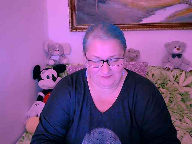 MarryBigBoobs1 webcam