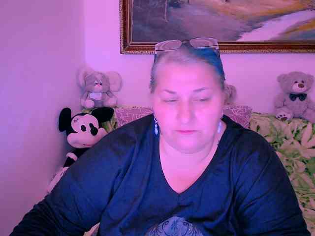 MarryBigBoobs1 webcam