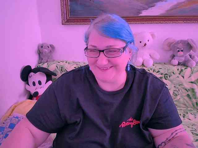 MarryBigBoobs1 webcam