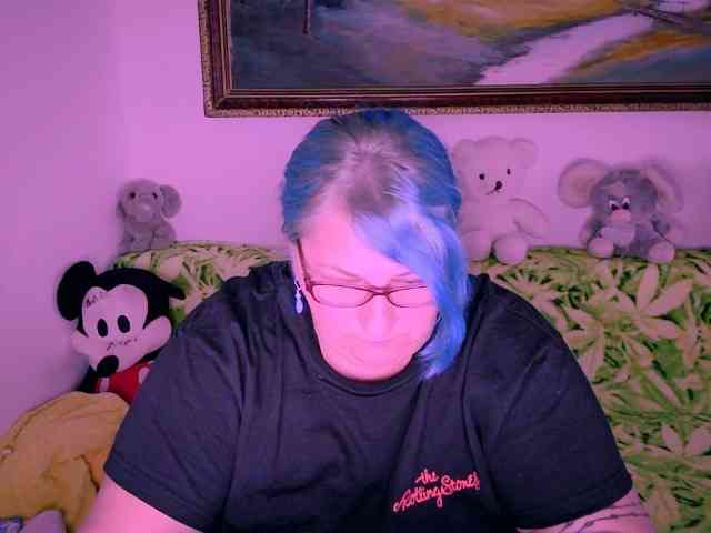 MarryBigBoobs1 webcam