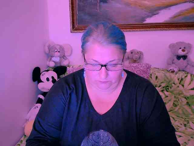 MarryBigBoobs1 webcam