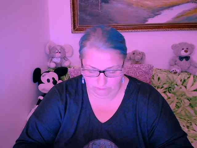 MarryBigBoobs1 webcam