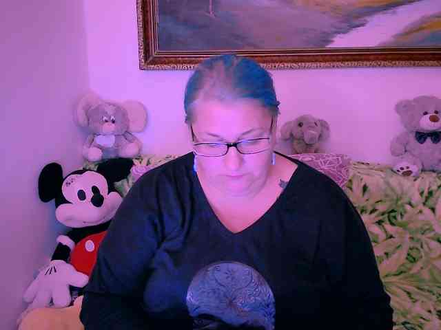 MarryBigBoobs1 webcam