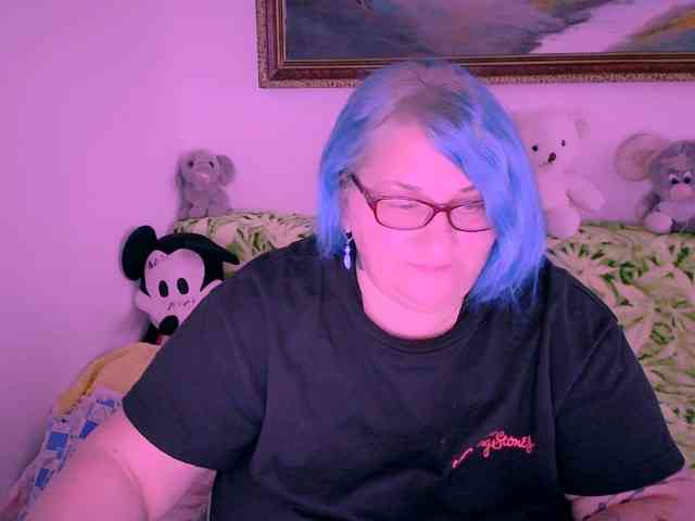 MarryBigBoobs1 webcam