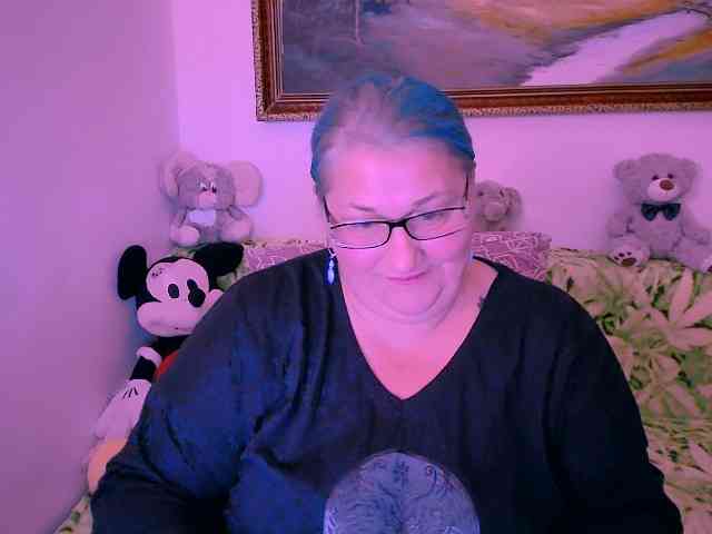 MarryBigBoobs1 webcam