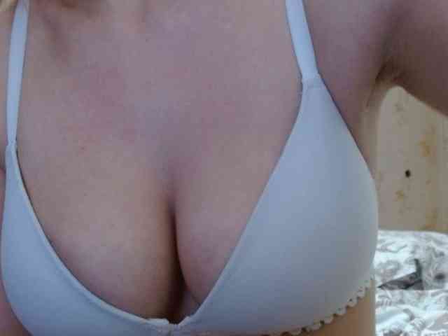 Ashley webcam