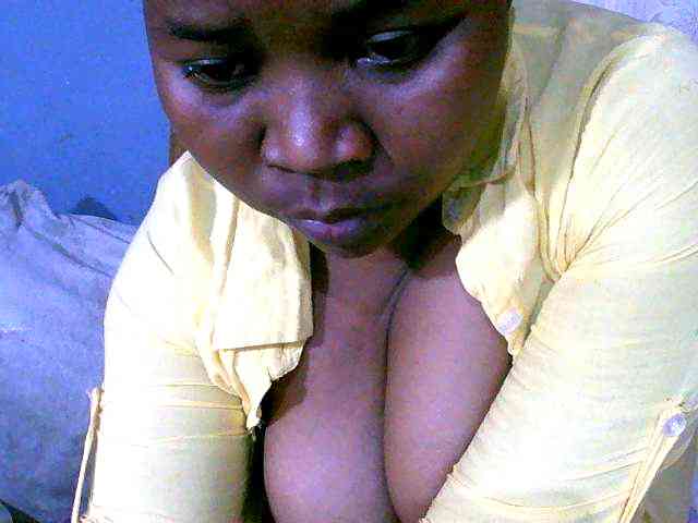 Elisahh webcam