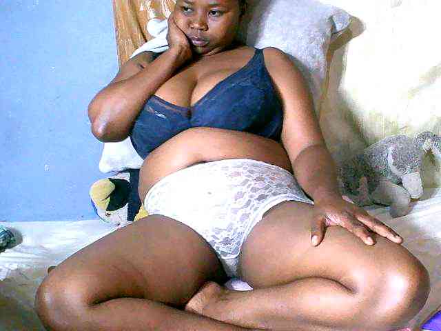 Elisahh webcam