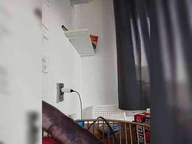 MonicaMilf webcam