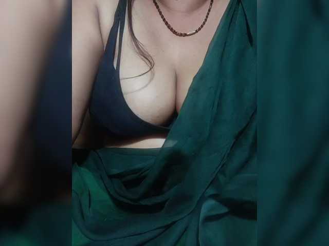Lusty-Bhabhi webcam