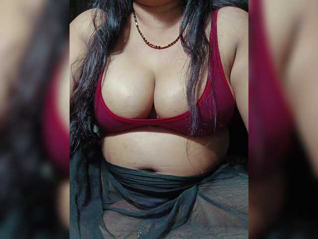 Lusty-Bhabhi webcam