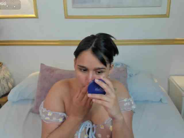lia-sexx19 webcam