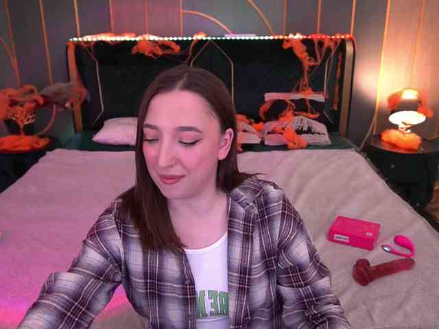 MonAmourrr webcam