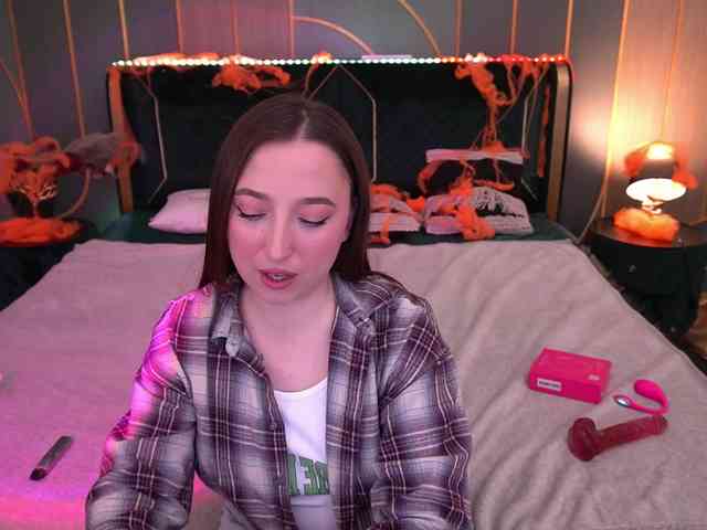 MonAmourrr webcam