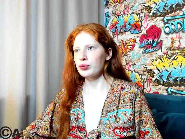 Sandra-Wi1son webcam