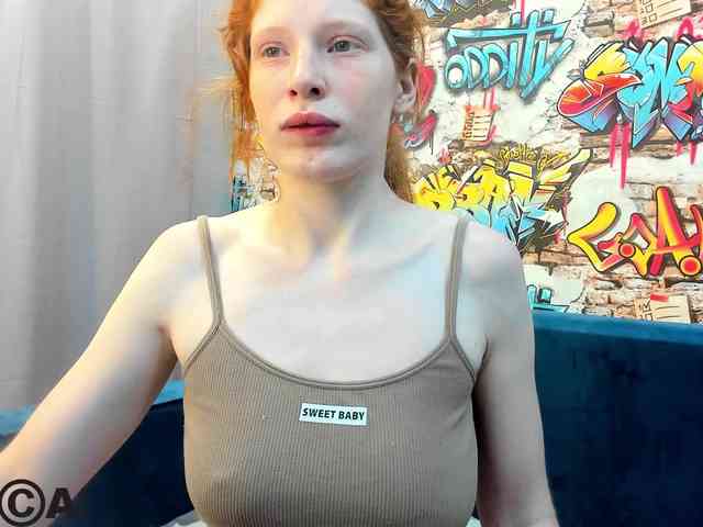 Sandra-Wi1son webcam