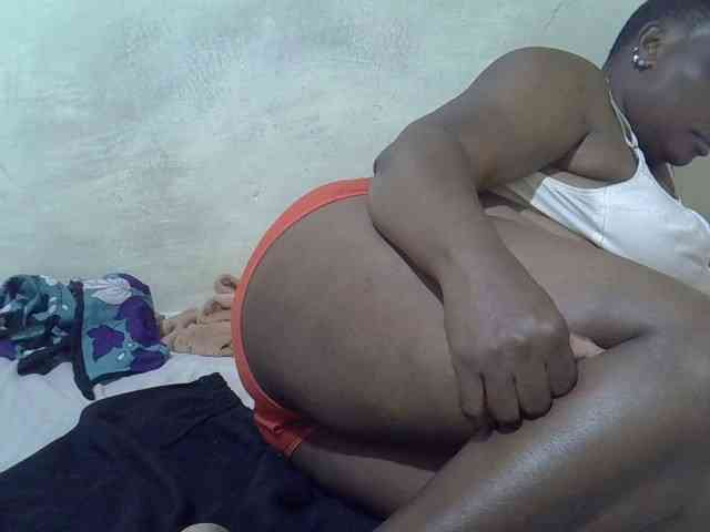 Sexybooty1 webcam