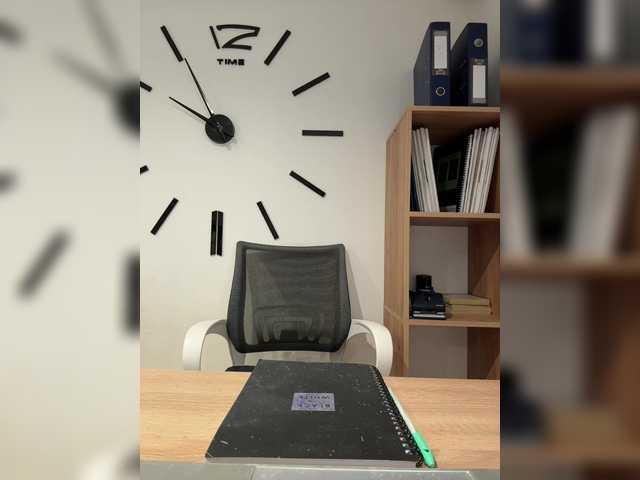 Accedi alla chat con il nickname Brenda_Kiska Brenda_Kiska