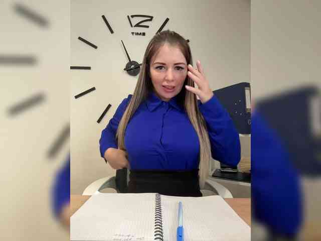 Brenda_Kiska webcam