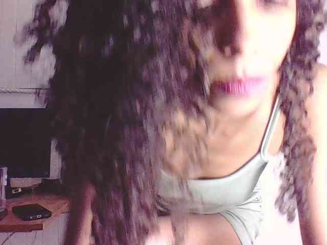 KatyDoll23 webcam