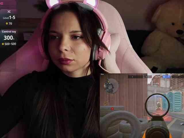 Lady-shy webcam