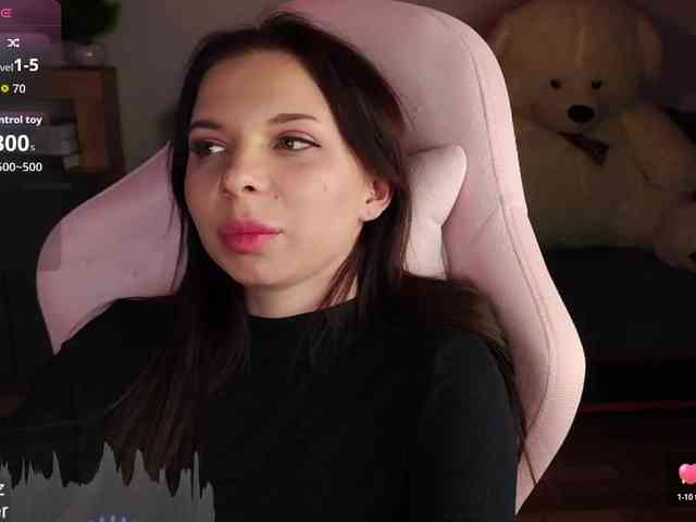 Lady-shy webcam