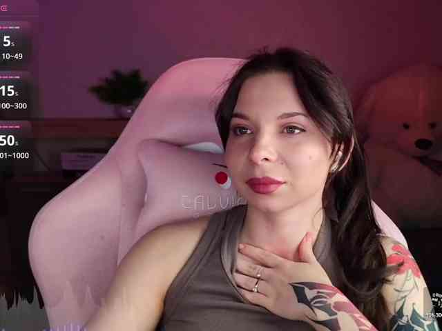 Lady-shy webcam