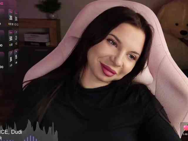 Lady-shy webcam