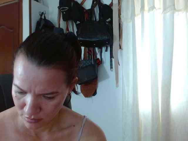 Briggiteskyangels webcam